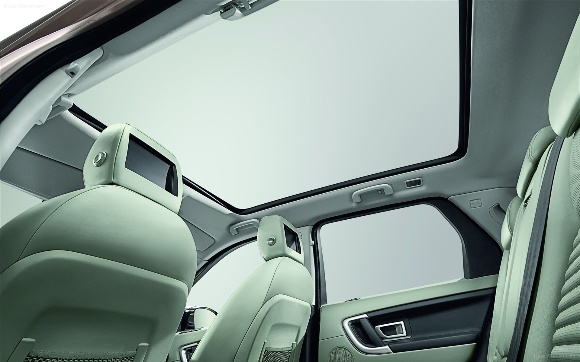 Land Rover Discovery Sport 2015
